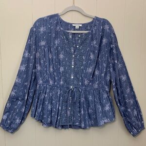American Eagle Outfitters Blue Floral Peasant Button-Front Top